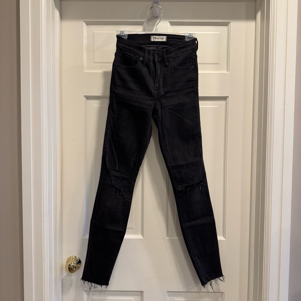 Madewell 9” High Rise Distressed Skinny Jeans